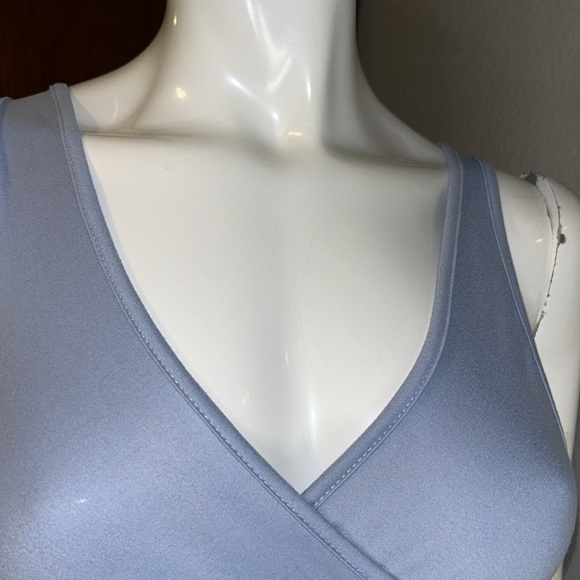 Blue Criss-Cross Crop TOP - Picture 3 of 5